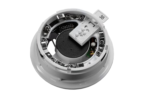 Apollo XP95 Sounder Base with Isolator